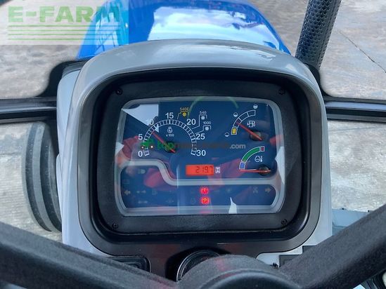 Tractor agrícola - New Holland - td5010 tractor (st25884)