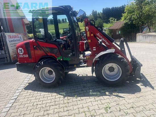 Minicargadora - Schaffer - 3650 m. kabine