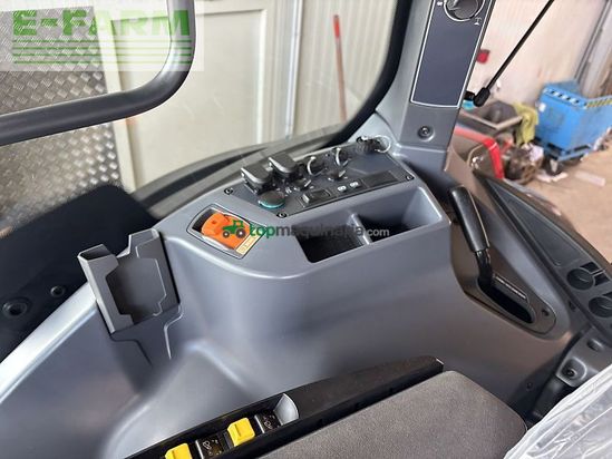 Tractor agrícola - Valtra - t235 direct