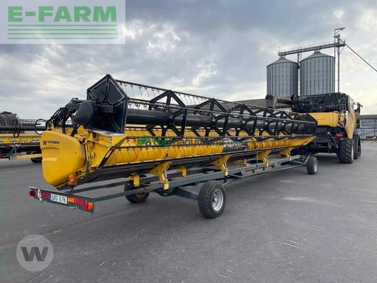Cosechadora de Cereal - New Holland - cr 9090 scr