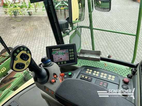 Cosechadora de Cereal - Krone - big x 700 + easycollect 903 + easyflow