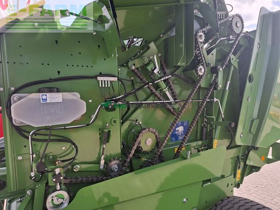 Empacadora gigant - Krone - fortima v 1500 mc