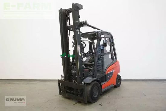 Elevadora - Linde - h 30 t 1202