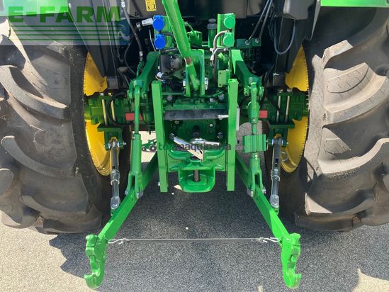 Tractor agrícola - John Deere - 5067E