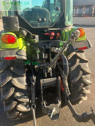 Tractor agrícola - Claas - nexos 220 ve cabine 4rm VE
