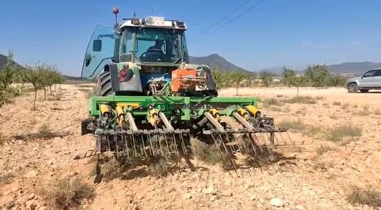 Cultivador extensible hidráulico APEROS SANCHEZ 