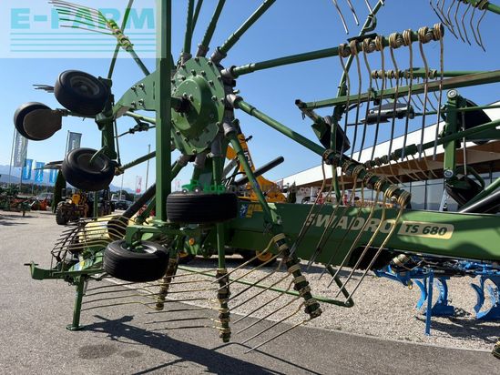 Henificador - Krone - swadro ts 680