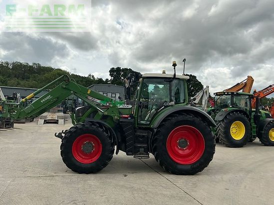 Tractor agrícola - Fendt - 724 power plus tractor (st23425)