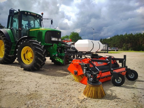 Barredora hidráulica con depósito de agua para tractor y carretilla