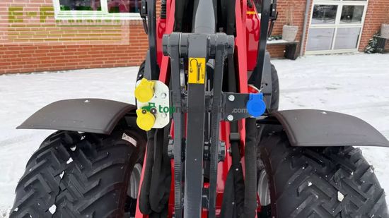 Minicargadora - Schaffer - nordic 40+