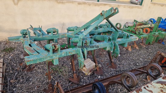 Cultivador - Semichisel 9 brazos