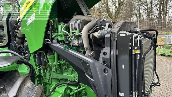 Tractor agrícola - John Deere - traktor 8r370
