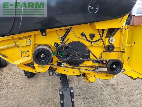 Cosechadora de Cereal - New Holland - tc 5070