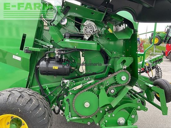 Empacadora gigant - John Deere - f 441 m rundballenpresse