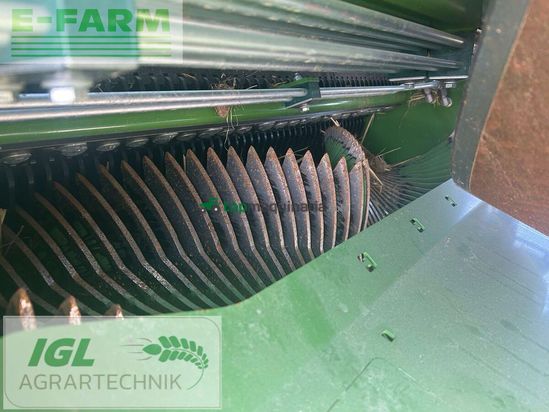 Empacadora gigant - Krone - big pack 1270 vc v-knoter