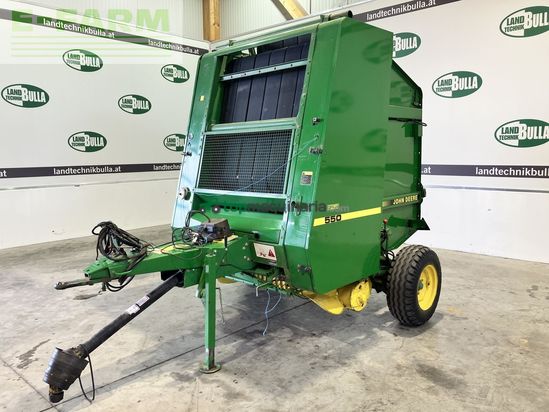 Empacadora gigant - John Deere - 550