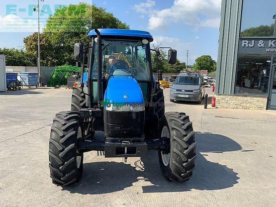 Tractor agrícola - New Holland - td5030 tractor (st23208)