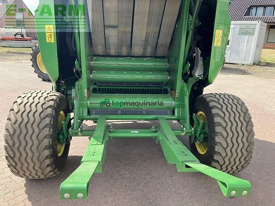 Empacadora gigant - John Deere - v461m - paket für rundballenpr