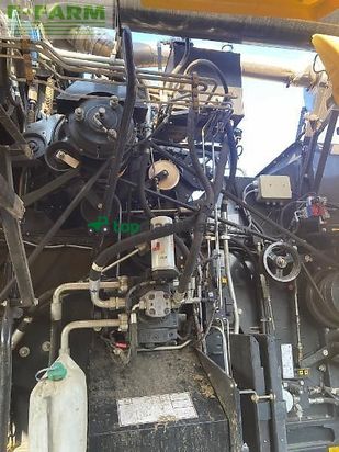 Cosechadora de Cereal - New Holland - ch 7.70