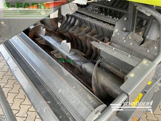 Empacadora gigant - Claas - quadrant 5300 rf