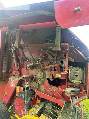 Empacadora gigant - New Holland - br 750