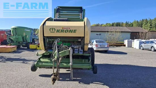 Empacadora gigant - Krone - comprima f 155 xc