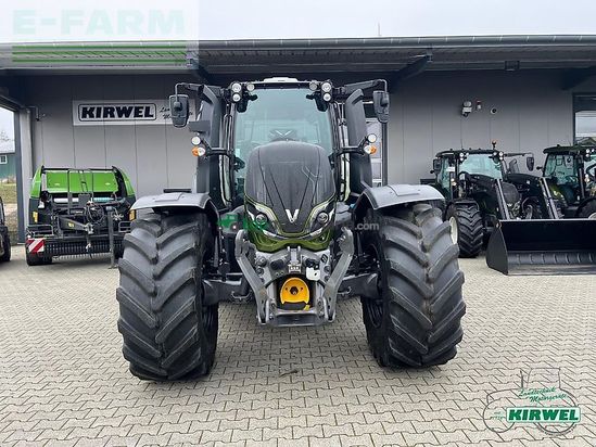 Tractor agrícola - Valtra - t 215 direct