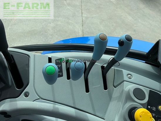 Tractor agrícola - New Holland - t6.180 tractor (st26364)