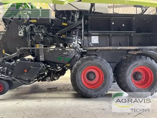 Empacadora gigant - Claas - quadrant 5200 fc t