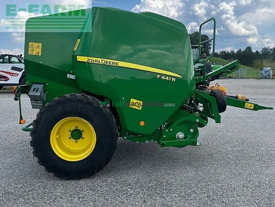 Empacadora gigant - John Deere - f441r