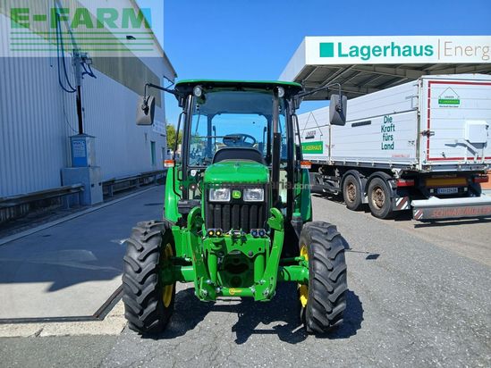 Tractor agrícola - John Deere - 5050E