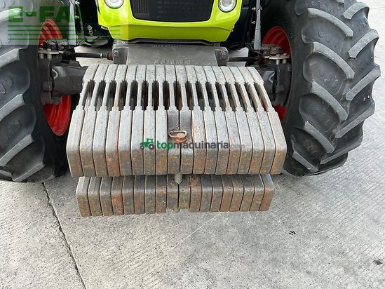 Tractor agrícola - Claas - axion 820 tractors (st27529)