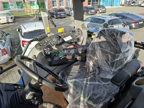 Tractor agrícola - New Holland - tvt 145