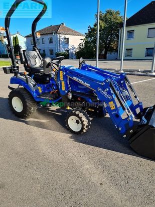 Tractor agrícola - New Holland - boomer 25