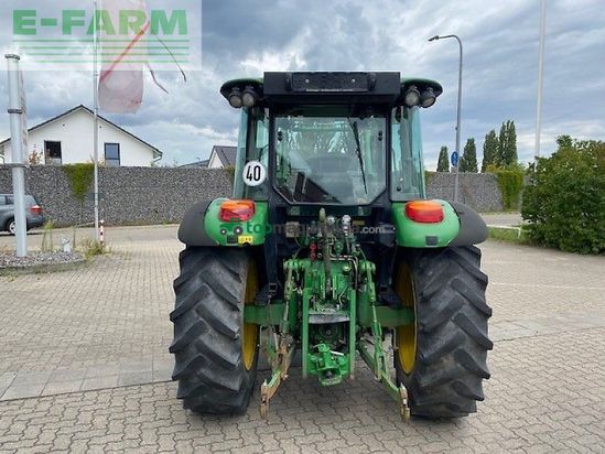 Tractor agrícola - John Deere - 5620 premium