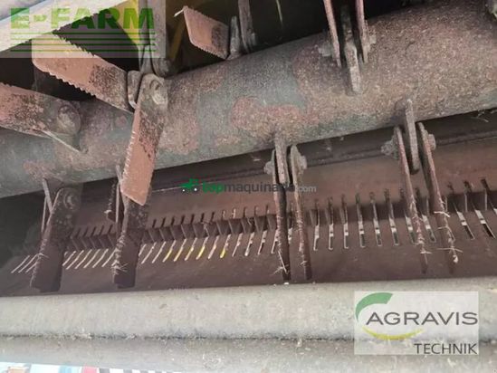 Cosechadora de Cereal - New Holland - cs 640