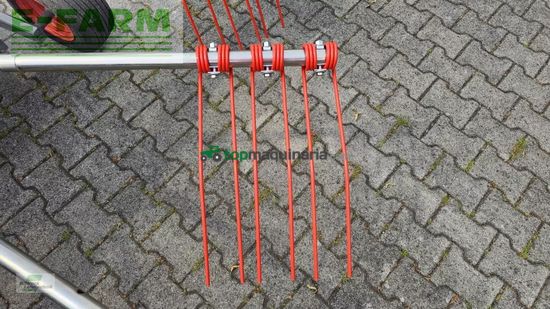 Rastrillo - Claas - liner 370 tandem