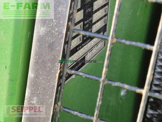 Empacadora gigant - John Deere - 570