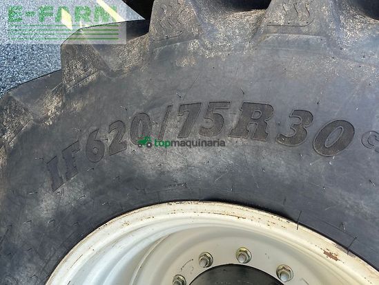 Tractor agrícola - New Holland - t 8.435 ac