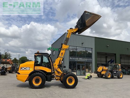 Telescopica - JCB - tm420 pivot steer telehandler (st22540)