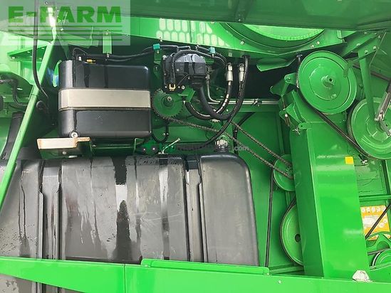 Cosechadora de Cereal - John Deere - w330