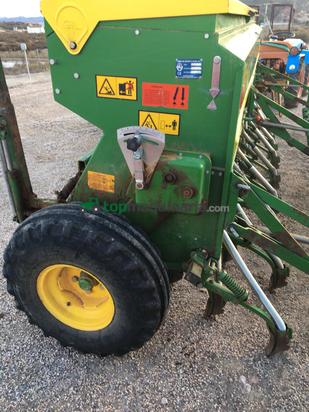 Sembradora en línea convencional - Gil