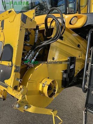 Cosechadora de Cereal - New Holland - cr 9080, 2150 trommelstunden
