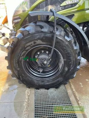 Tractor agrícola - Valtra - q305