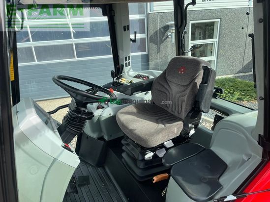 Tractor agrícola - Massey Ferguson - 5435 dyna 4