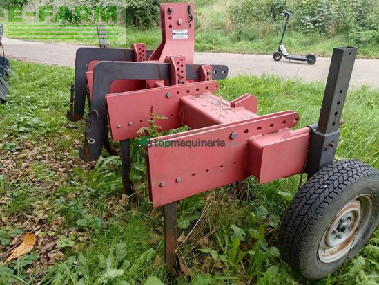 Cultivador -  - grubber 3m, hitch, zw durchtrieb
