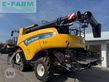 Cosechadora de Cereal - New Holland - cr 8.90