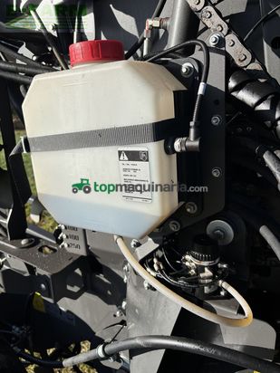 Empacadora gigant - Claas - claas variant 585 rc