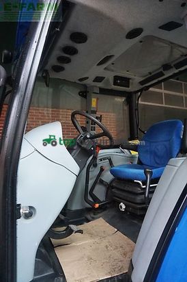 Tractor agrícola - New Holland - t5040 nur 860 std.