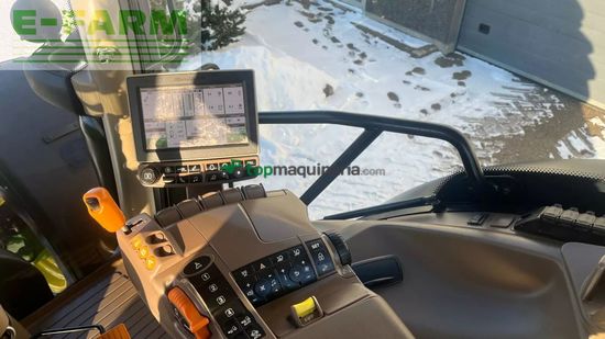 Tractor agrícola - John Deere - 6215r med frontlift